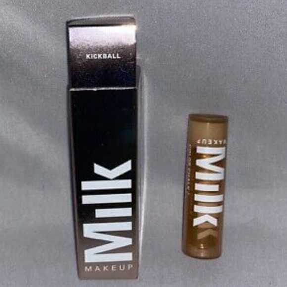 🌟🧚‍♀️KICKBALL Milk Makeup Color Chalk NWT - Picture 2 of 7